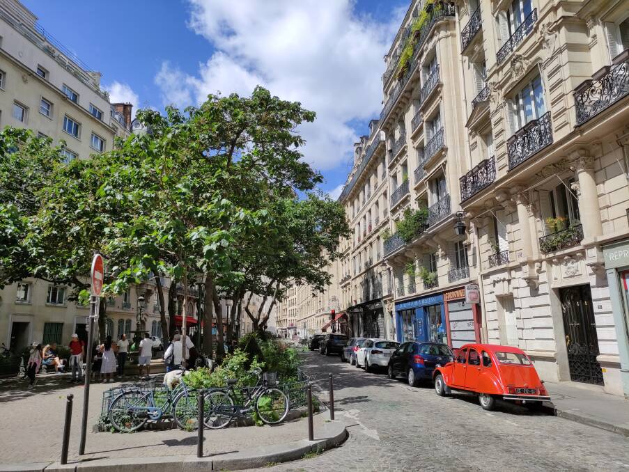 Paris is a flaneur's delight (Steve McKenna) Paris is a flaneur's delight (Steve McKenna)