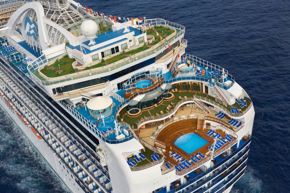 Crown Princess at sea. Crown Princess at sea.