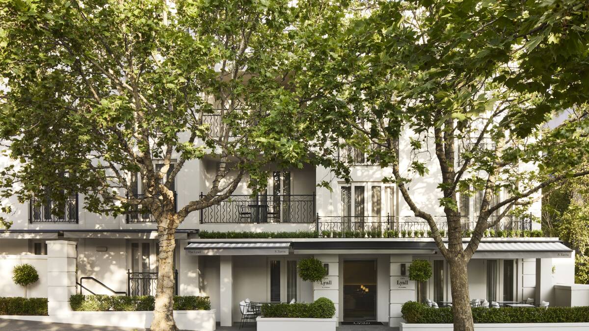 The Lyall's facade with Parisian touches. The Lyall's facade with Parisian touches.