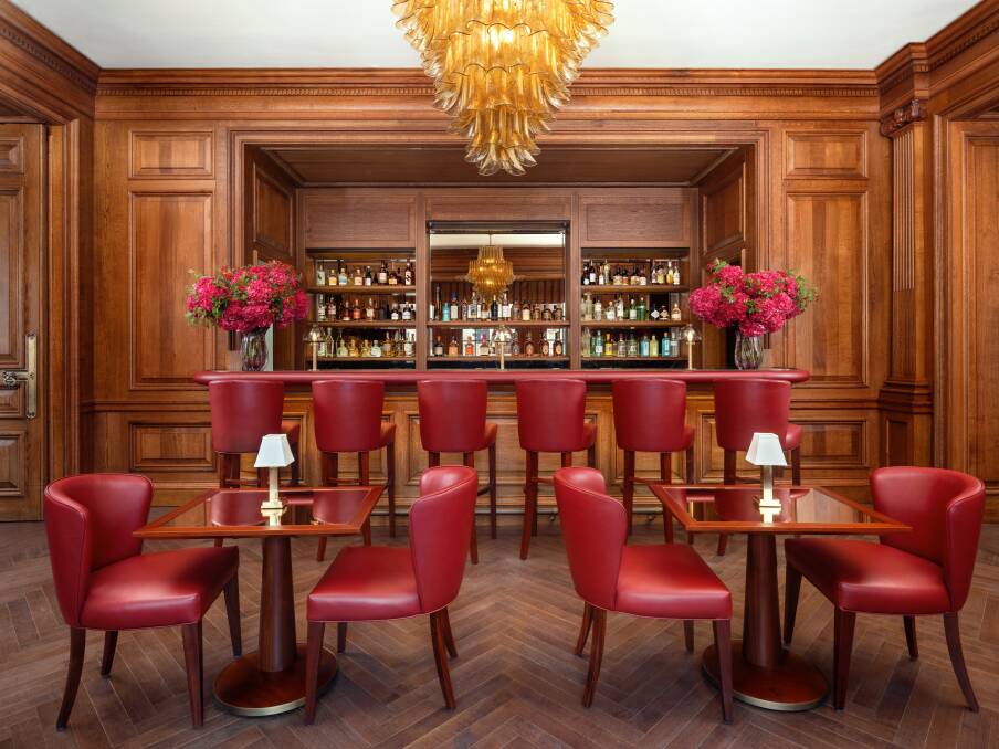 Guards Bar.