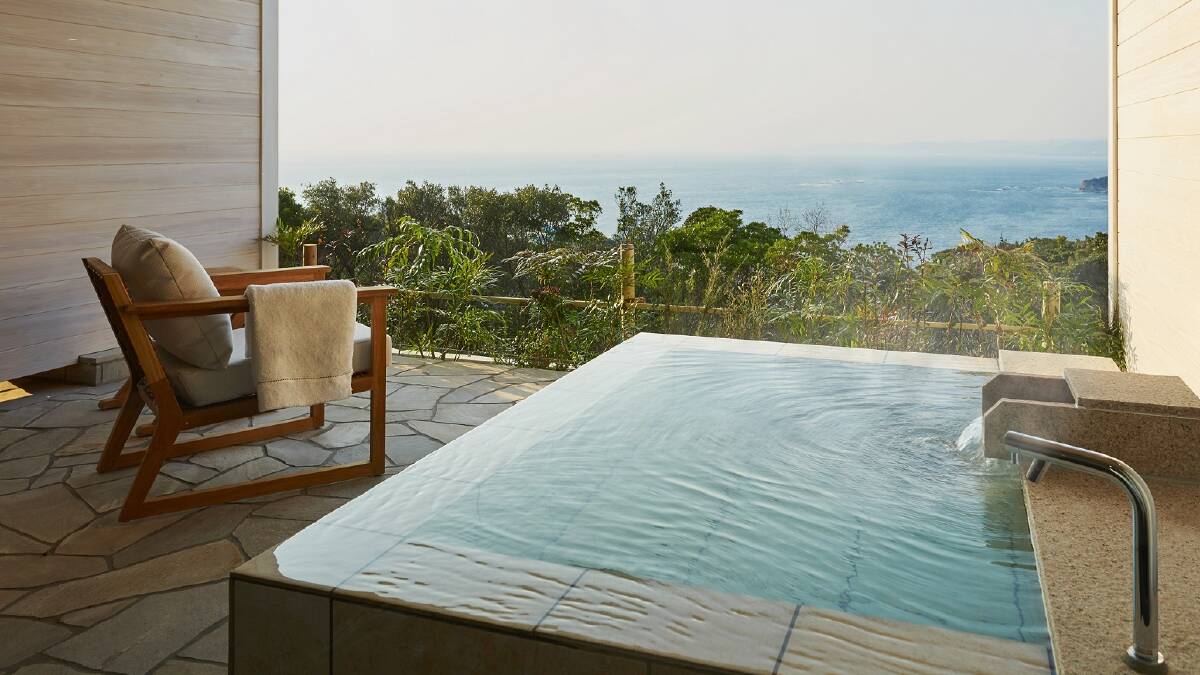 Relax in a private spa. Relax in a private spa.