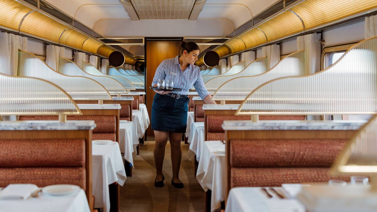 The Gold Premium dining car. The Gold Premium dining car.