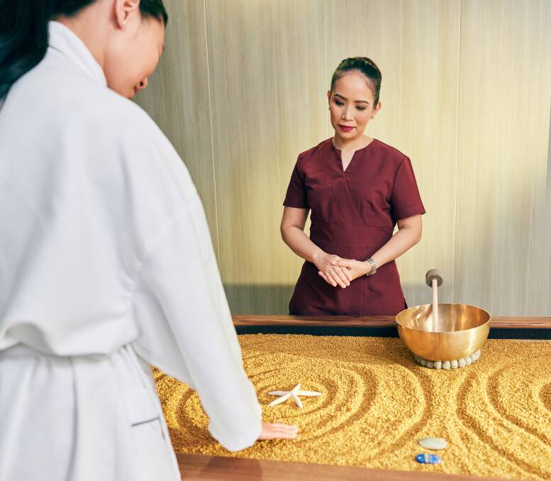 A quartz bed in the spa. A quartz bed in the spa.