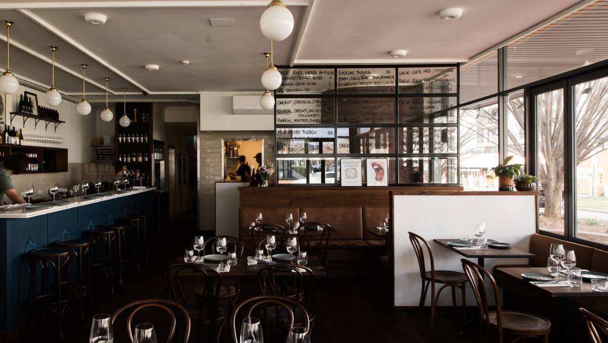 Hatted bistro, Onzieme. Picture by Lean Timms