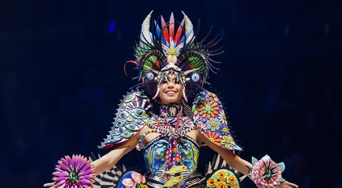 An award winner at the 2023 World of WearableArt.