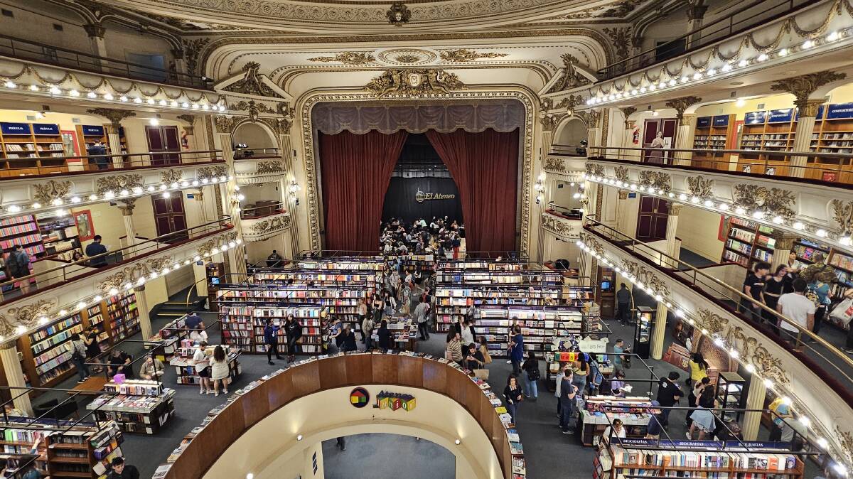 El Ateneo Grand Splendid bookshop. Picture: Natascha Mirosch El Ateneo Grand Splendid bookshop. Picture: Natascha Mirosch