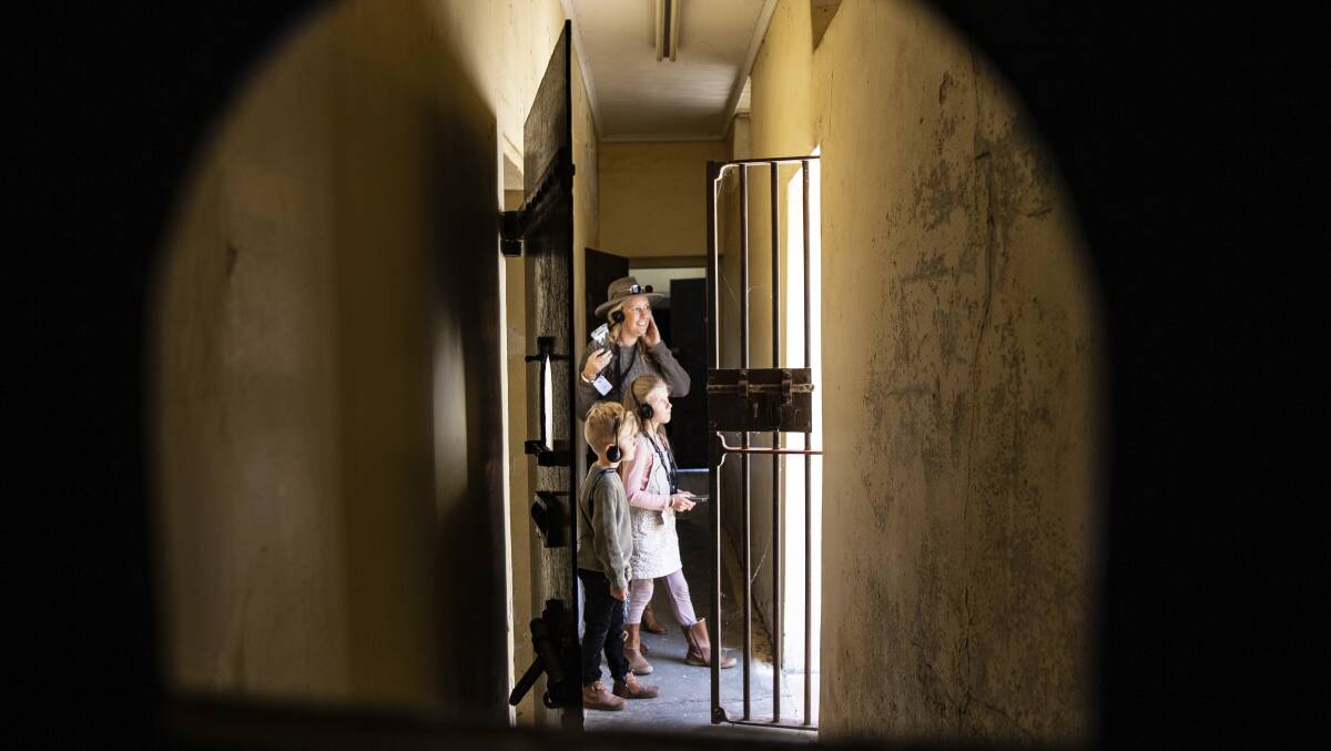 The Old Gundagai Gaol. The Old Gundagai Gaol.