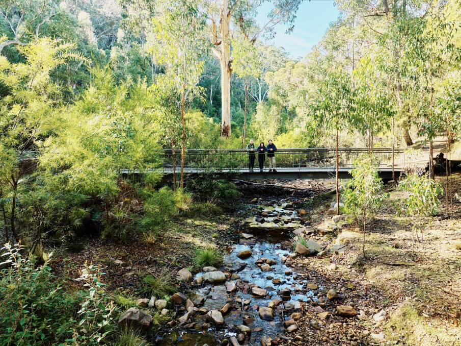 Grampians Peak Trail. Grampians Peak Trail.