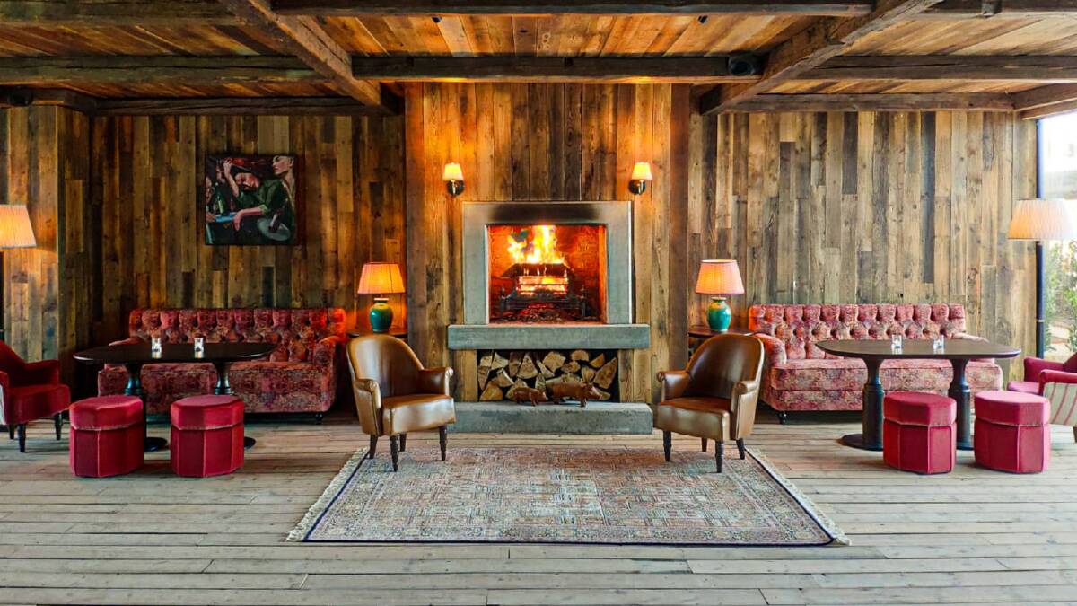 The lounge at Glasson Lakehouse Hotel. Picture by Tourism Ireland