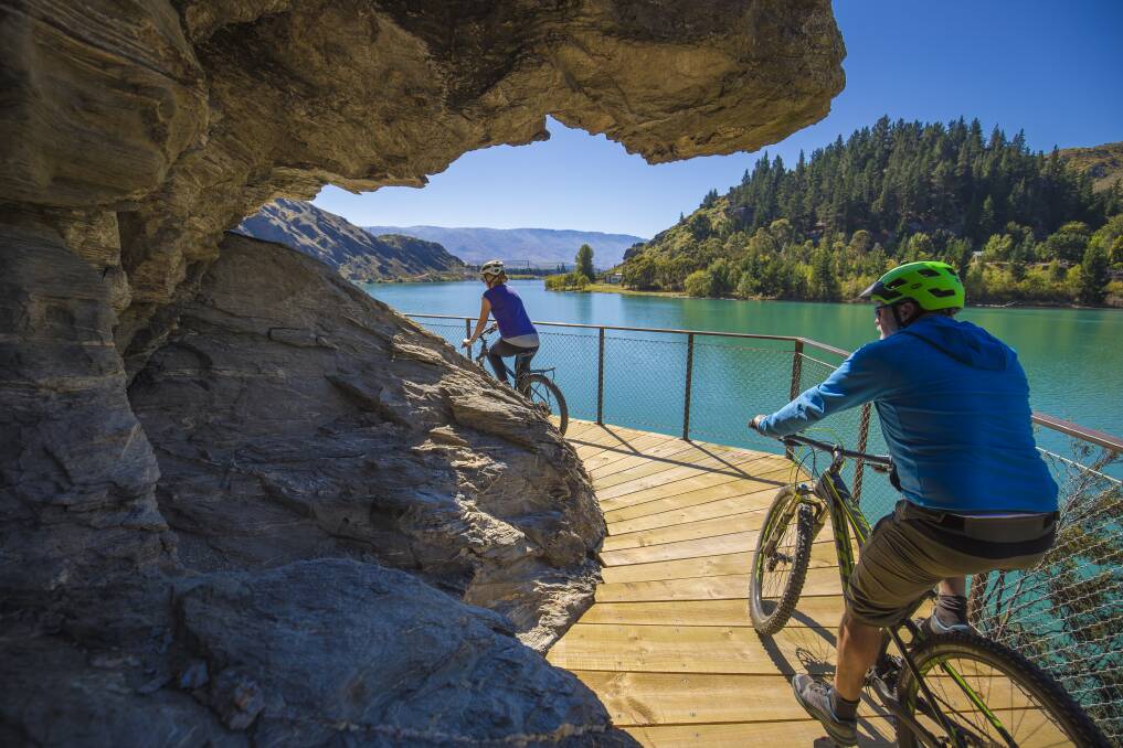 On the Lake Dunstan Trail. Picture: R.Mackay On the Lake Dunstan Trail. Picture: R.Mackay