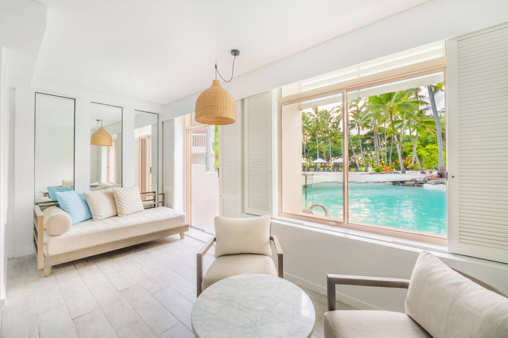 A deluxe guestroom with lagoon access. A deluxe guestroom with lagoon access.