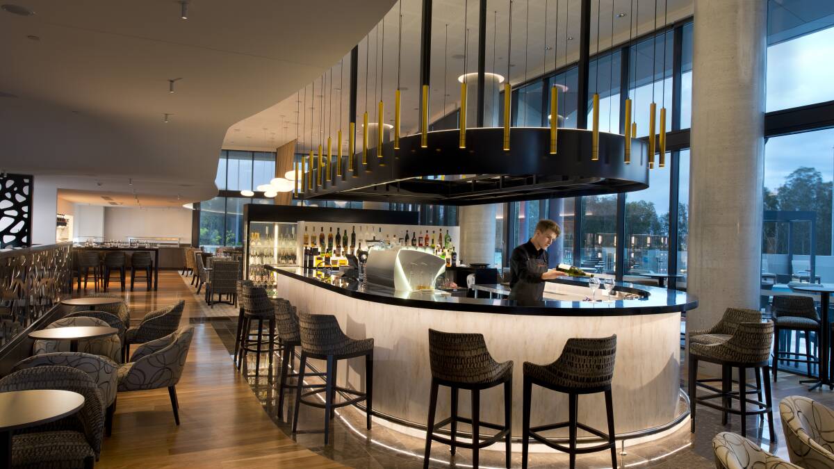 Apron Restaurant & Bar.
