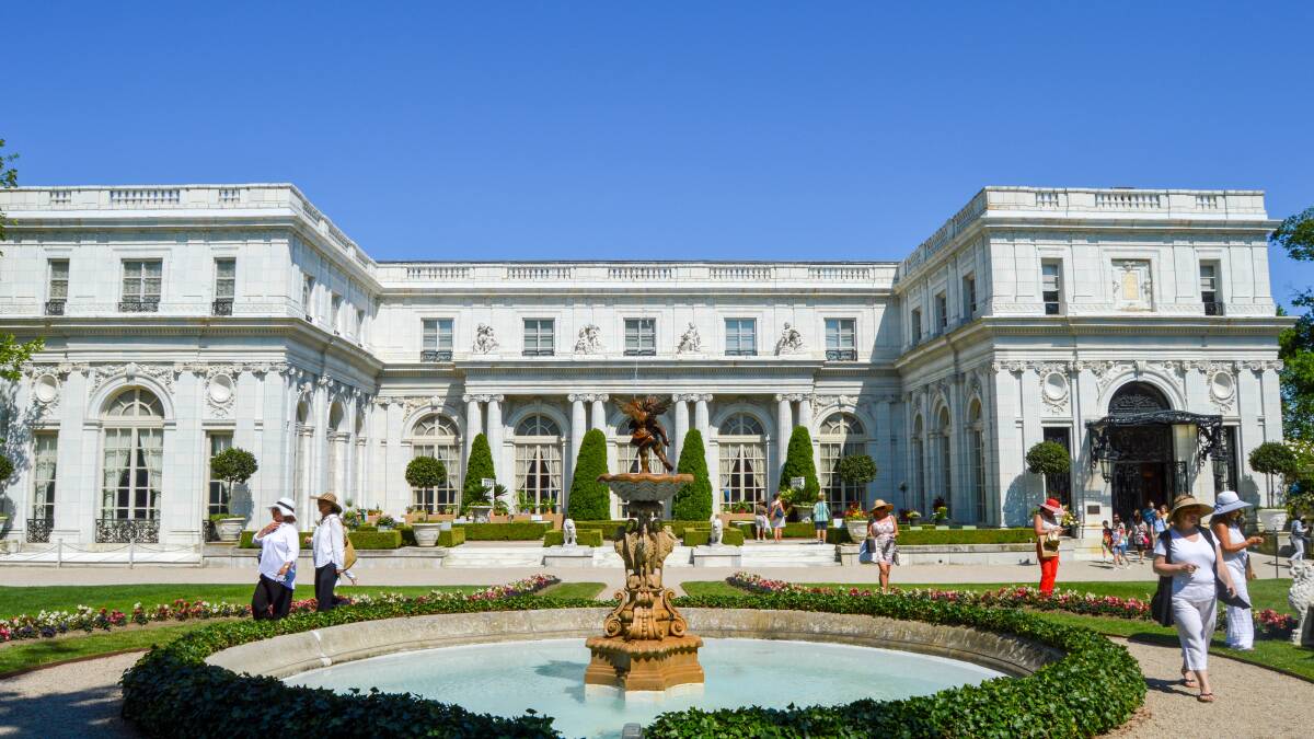 The Rosecliff mansion.