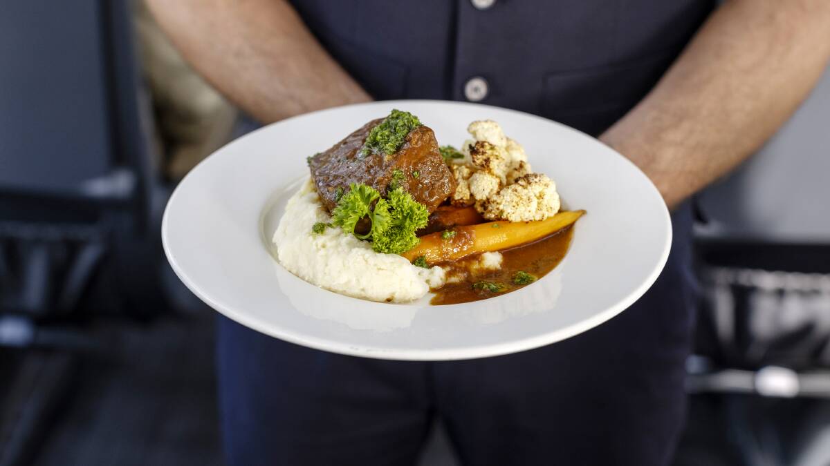 Lunch is served. Lunch is served.
