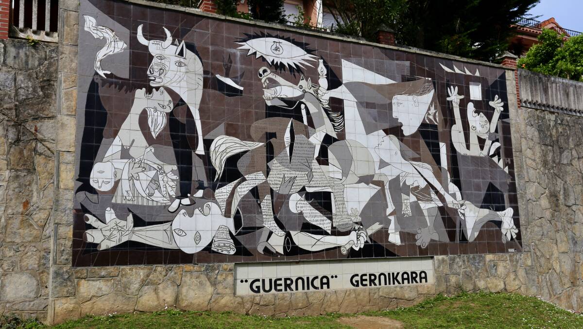 Guernica mural. Guernica mural.