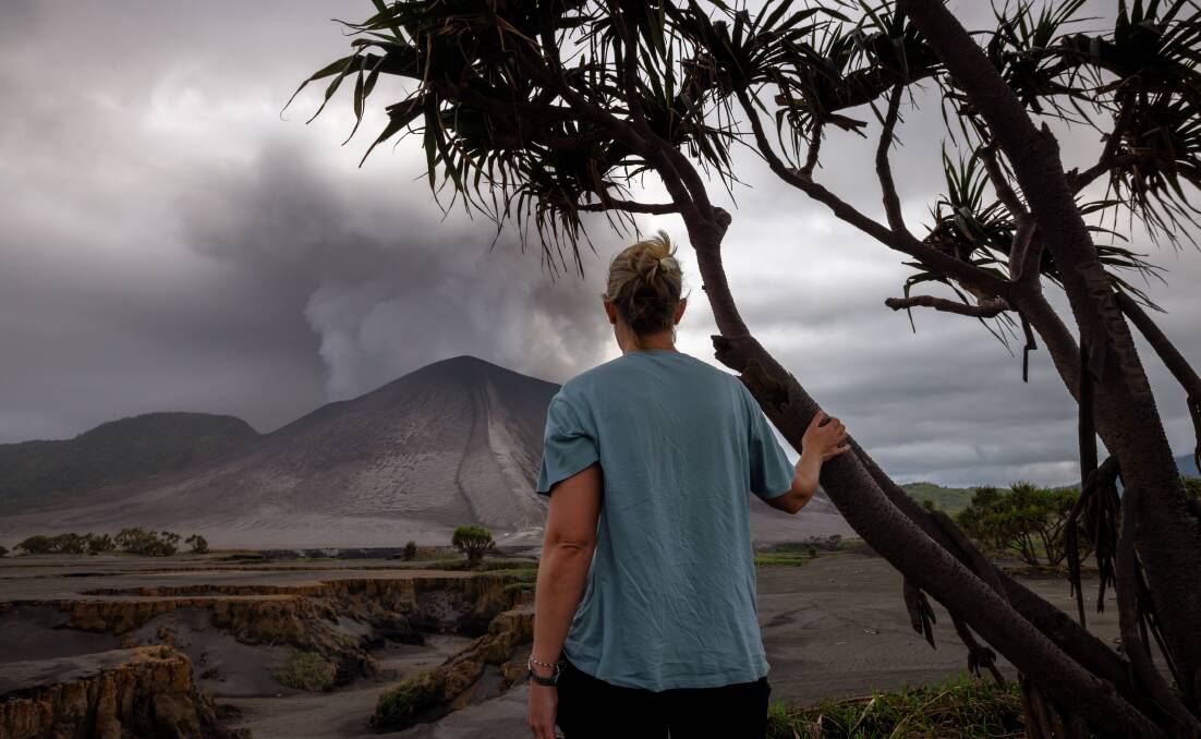 The approach to Mount Yasur. The approach to Mount Yasur.