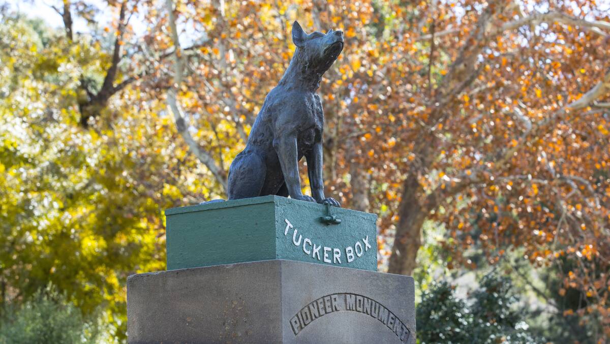 Dog on the Tuckerbox at Gundagai. Picture: Destination NSW
