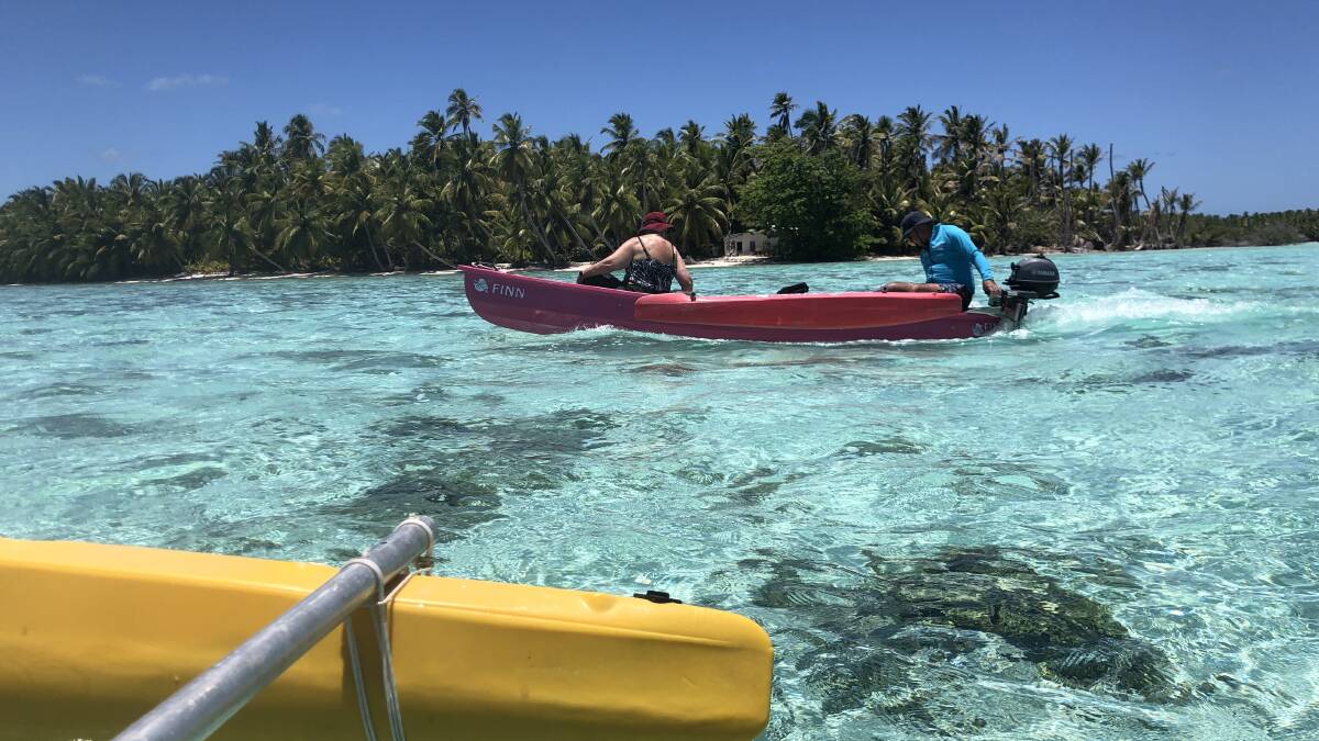 Motorised canoe tour with Cocosday. Motorised canoe tour with Cocosday.