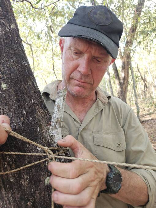 Alone - Australia survival and bushcraft coach Gordon Dedman teaching knot skills.
