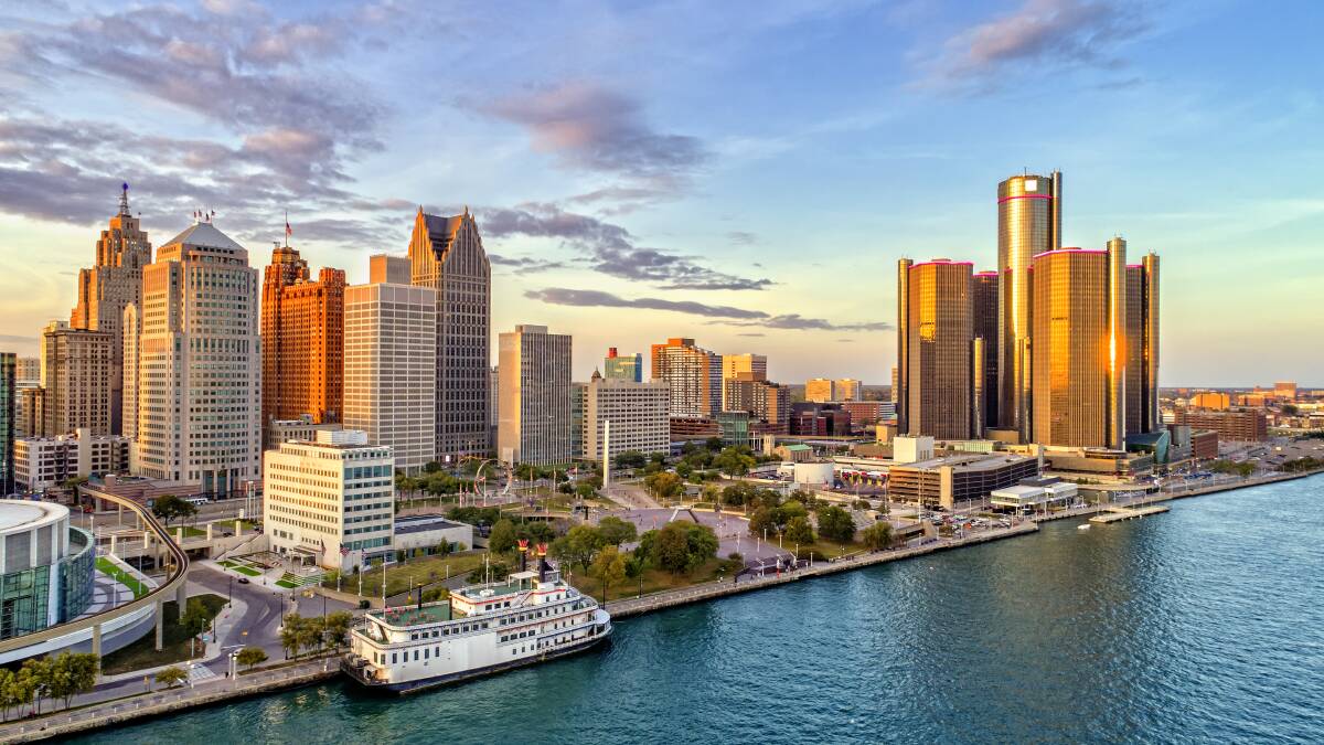 Detroit. Detroit.