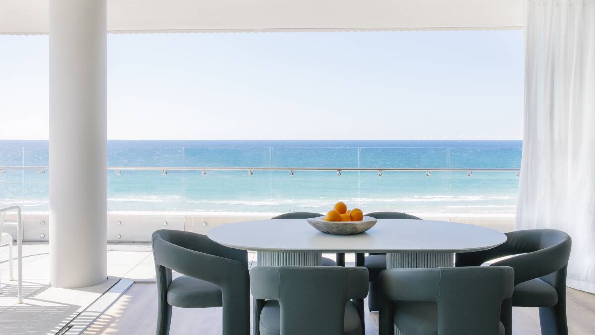 Kirra Point Holiday Apartments.