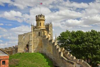 Just two hours from London: the hidden European gem most Australians miss