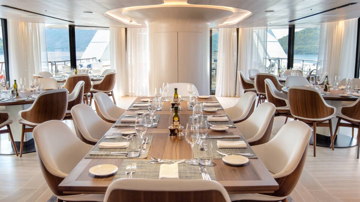 Le Ponant. Le Ponant.
