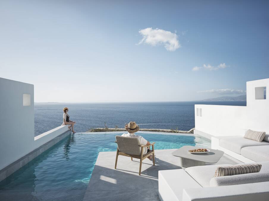 Deos Mykonos. Deos Mykonos.