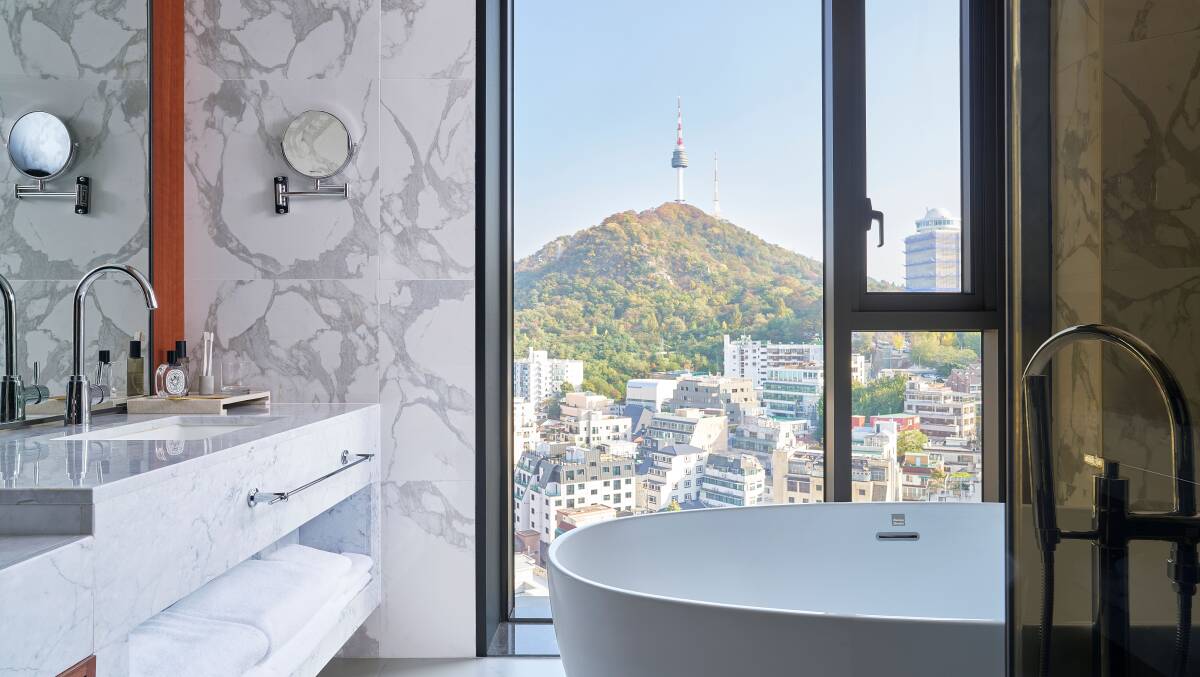 An ensuite at Voco Seoul Myeongdong. An ensuite at Voco Seoul Myeongdong.