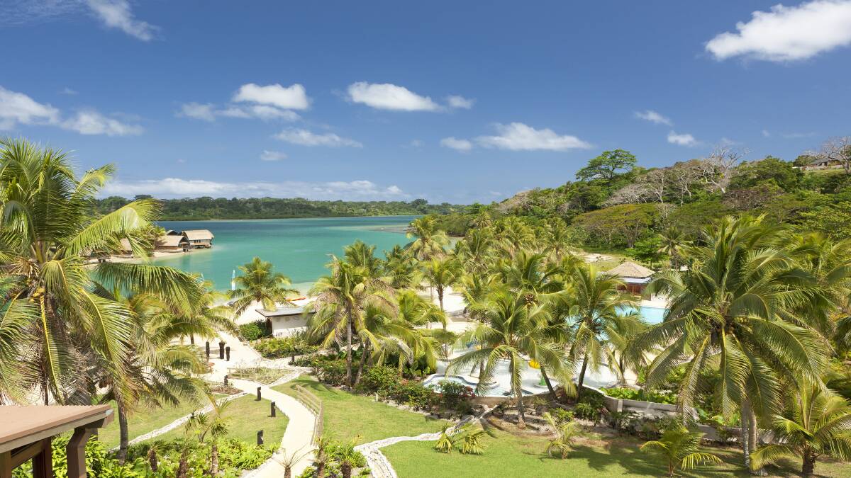 A family-friendly Holiday Inn resort in Vanuatu. A family-friendly Holiday Inn resort in Vanuatu.