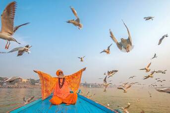 I travelled through India by passenger train and saw a side few visitors experience