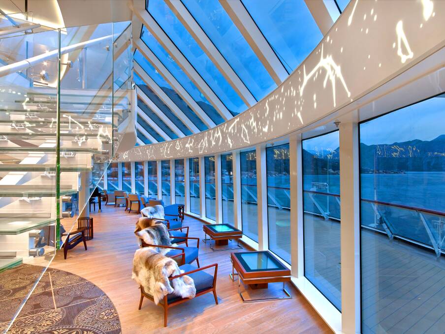 Explorer's Lounge on Viking Venus. Explorer's Lounge on Viking Venus.