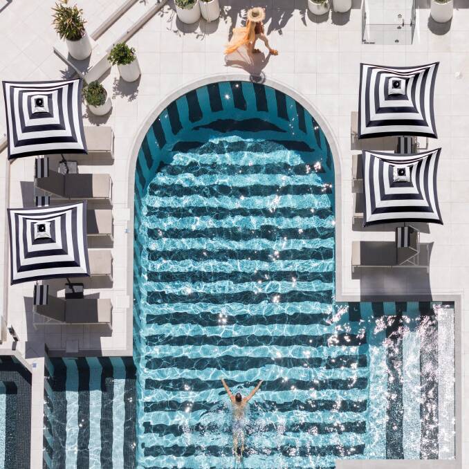The hotel's swimming pool. The hotel's swimming pool.