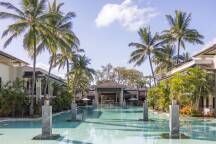 This hotel in tropical Queensland is like White Lotus season three on a budget
