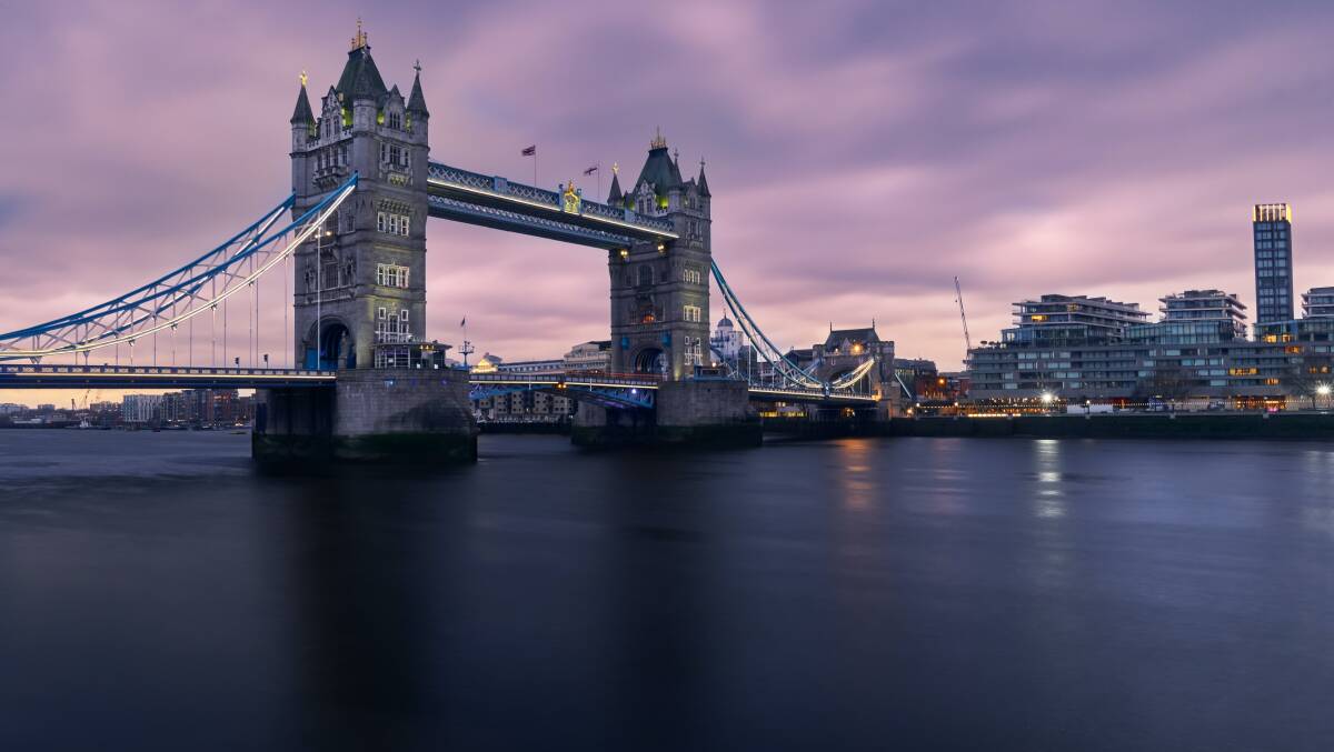 London. London.