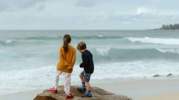 Kids playing on a beach. Picture by Annie Spratt/Unsplash