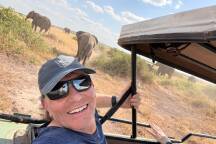 AI told him his visa was valid: a Zimbabwean border guard begged to differ