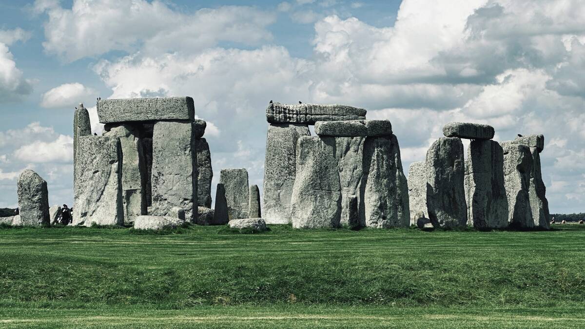 Stonehenge on Salisbury Plain in Wiltshire, England. Picture from Unsplash /
Pouya Jabbarisani