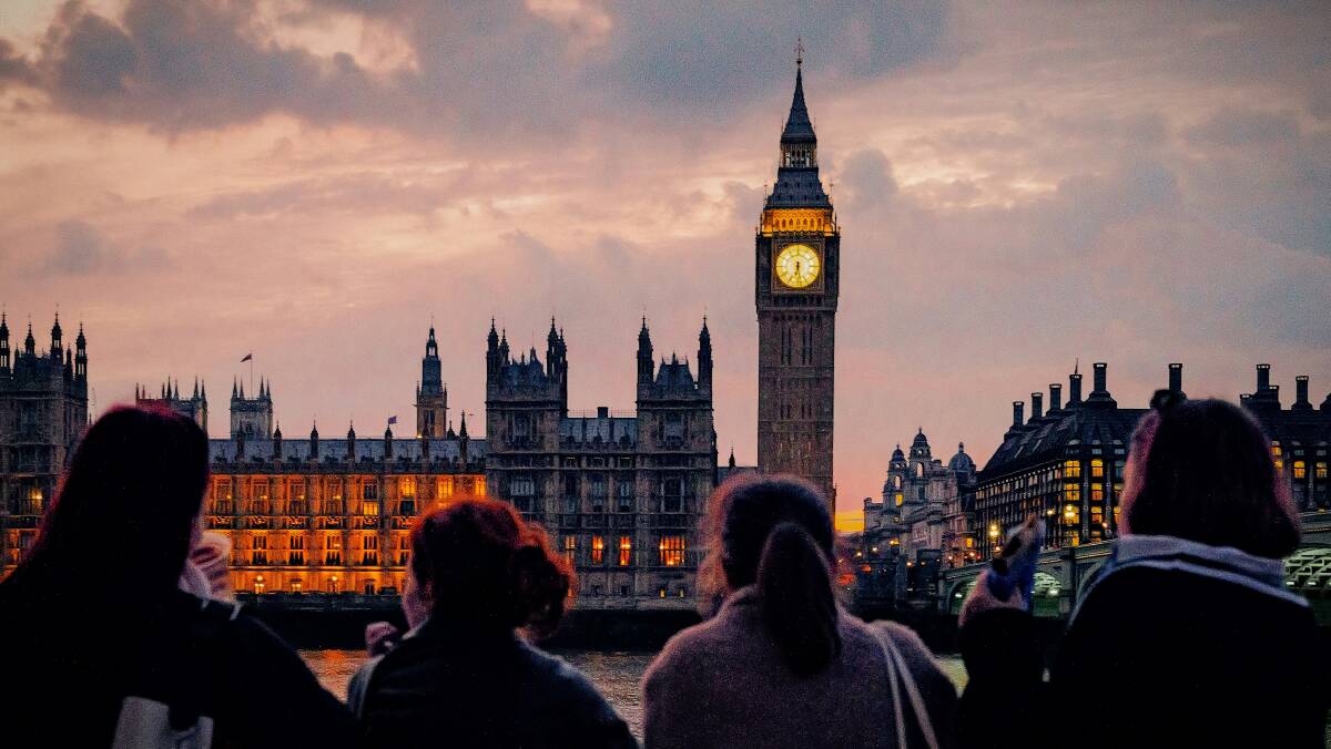 Picture by Min(Felix) Xu / Unsplash