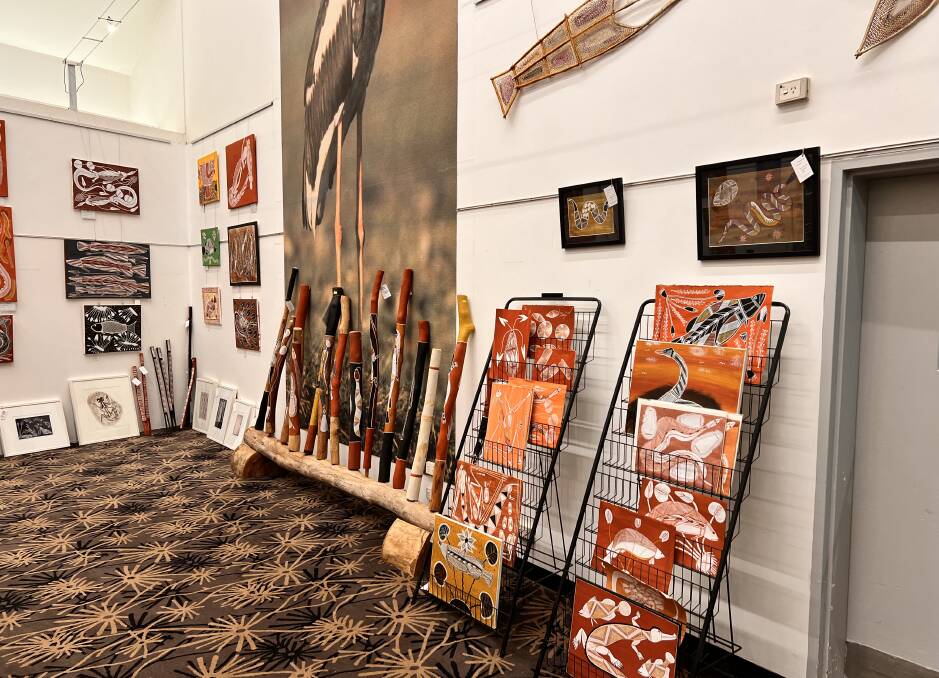 Indigenous artworks in the Mercure Kakadu Crocodile Hotel. Indigenous artworks in the Mercure Kakadu Crocodile Hotel.