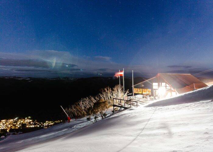 Ski-in, ski-out at Kareela Hutte, the best in dining at Thredbo. Ski-in, ski-out at Kareela Hutte, the best in dining at Thredbo.