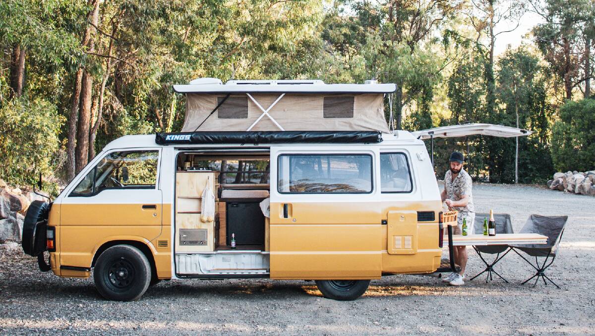 PICTURES | Dreamy retro caravans
