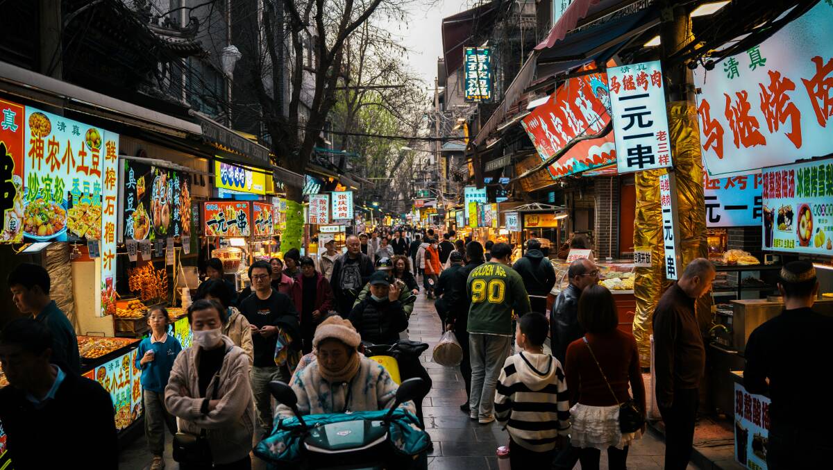 Street food market in Xian, China. Picture by Unsplash/Sergio Kian