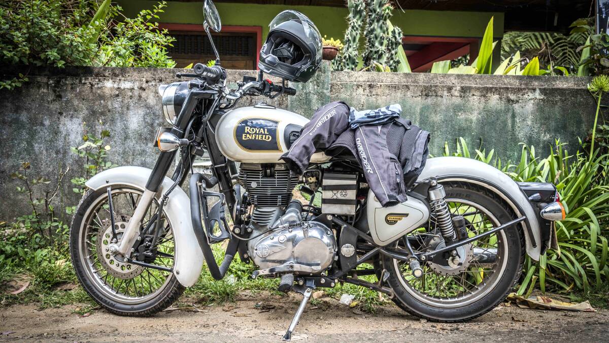 Royal Enfield bike in Sri Lanka. Royal Enfield bike in Sri Lanka.