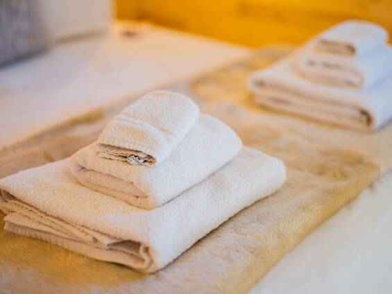 Hotel towels. Picture by Vije Vijendranath/Unsplash