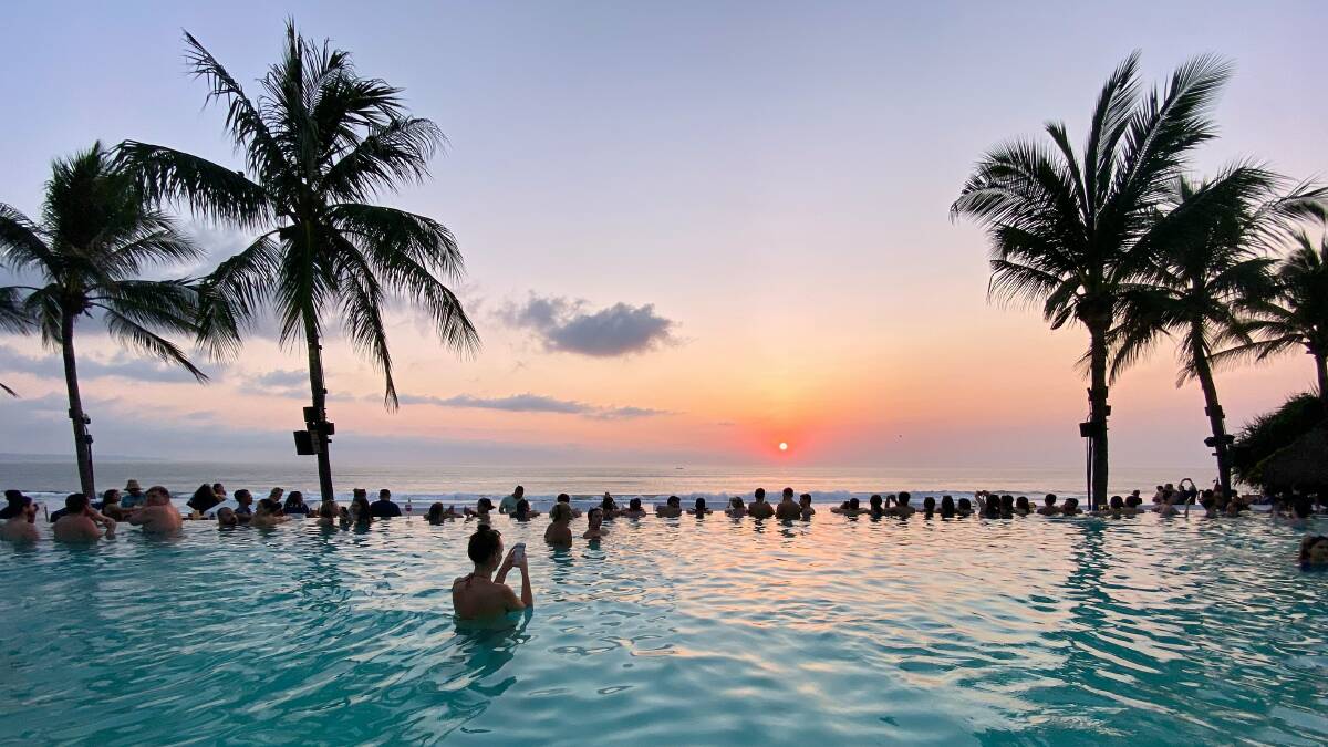 A beach club in Bali. Picture from Unsplash/Ern Gan