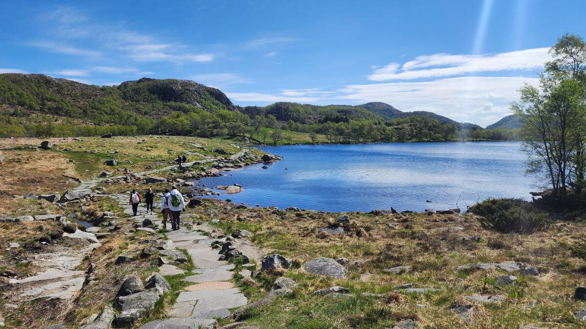 Hiking past Gramstadtjorna lake on the way to the peak of Dalsnuten. Picture by Desiree Savage