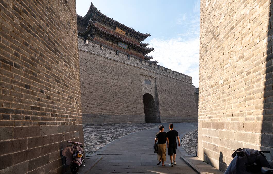 Entering Datong's Ancient City through one of the city gates. Picture by Michael Turtle