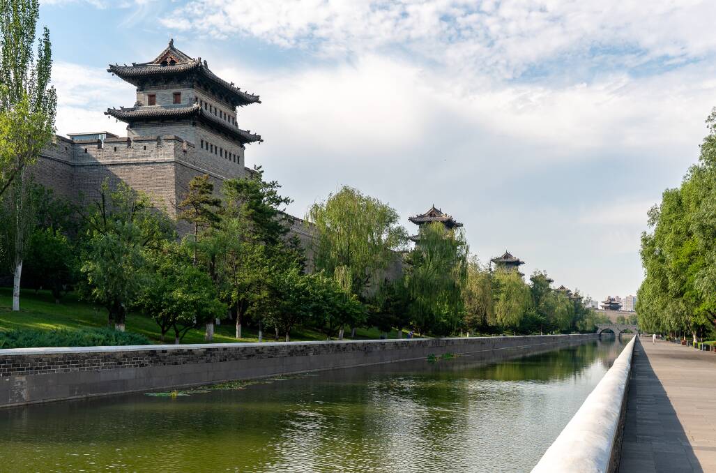 The wall and moat around Datong's Ancient City. Picture by Michael Turtle
