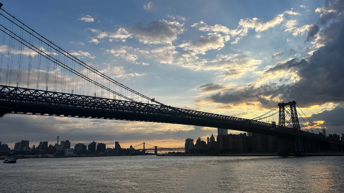 BMW. Brooklyn, Williamsburg & Manhattan bridges. Picture by Anne Bowles
